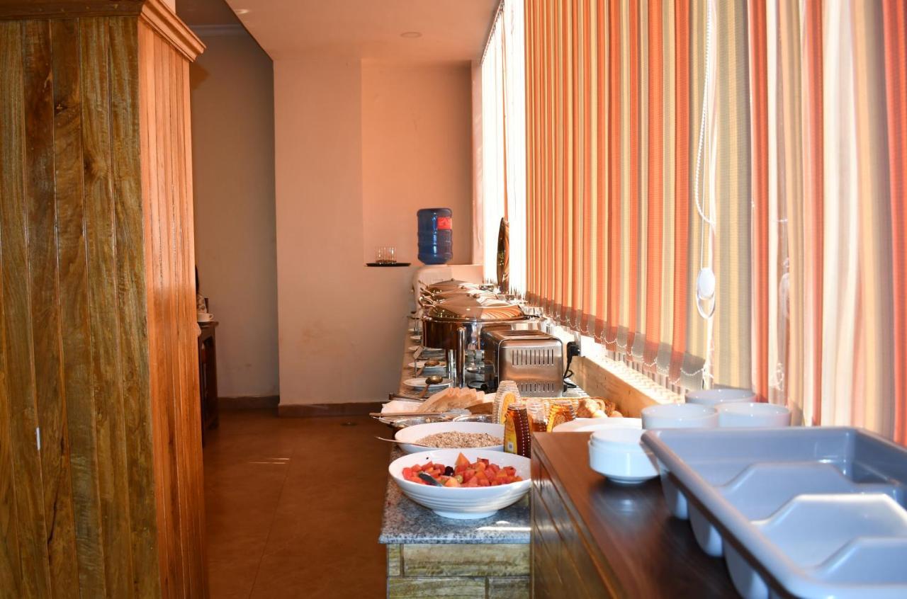 Hotel Fewa Camp Покхара Екстер'єр фото