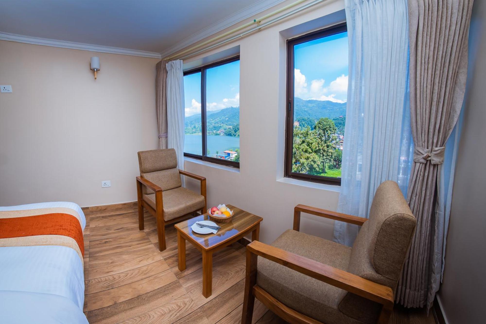 Hotel Fewa Camp Покхара Екстер'єр фото