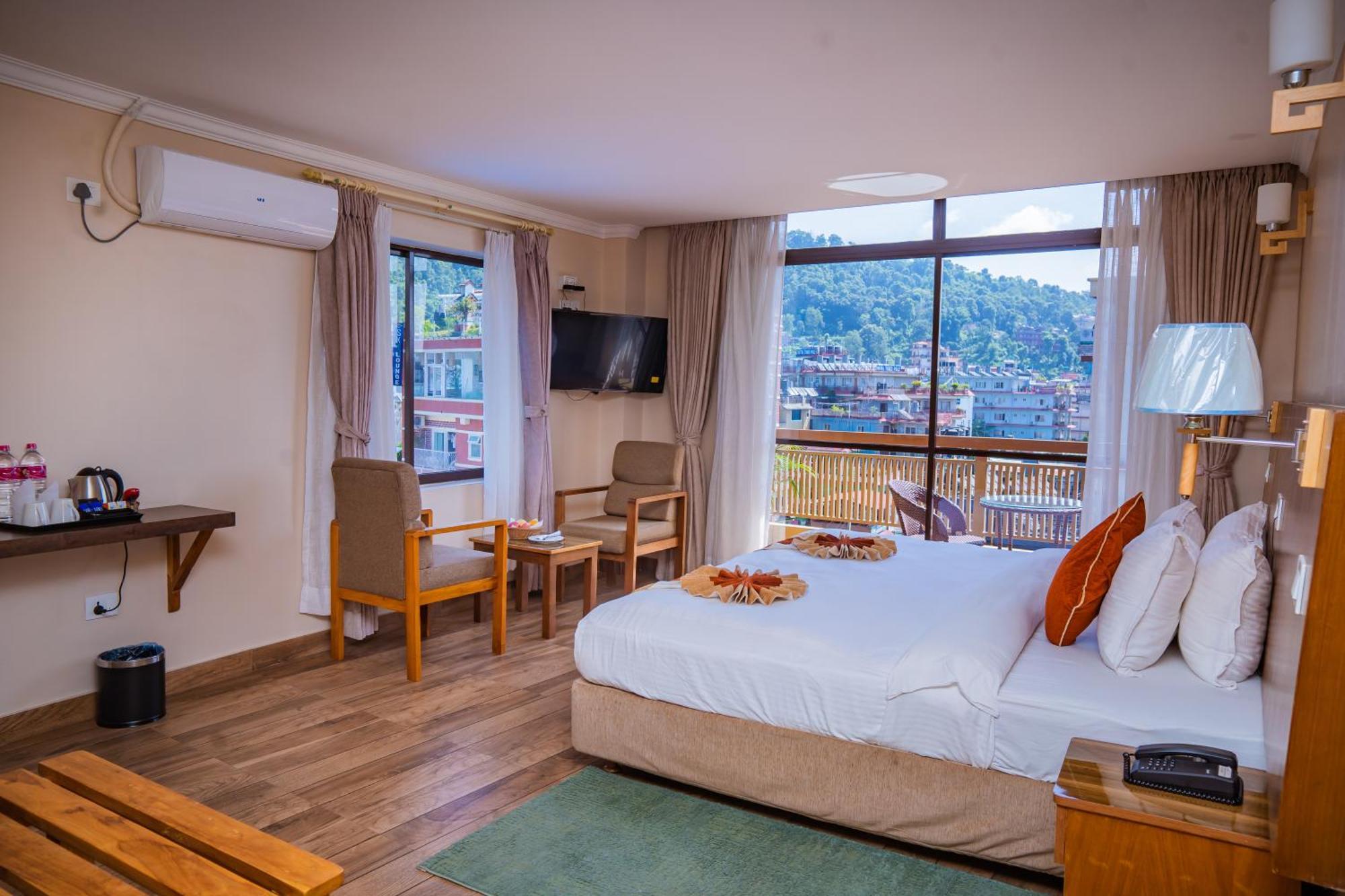 Hotel Fewa Camp Покхара Екстер'єр фото