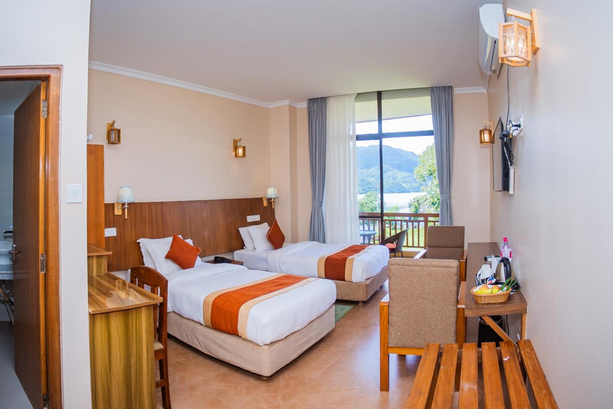 Hotel Fewa Camp Покхара Екстер'єр фото