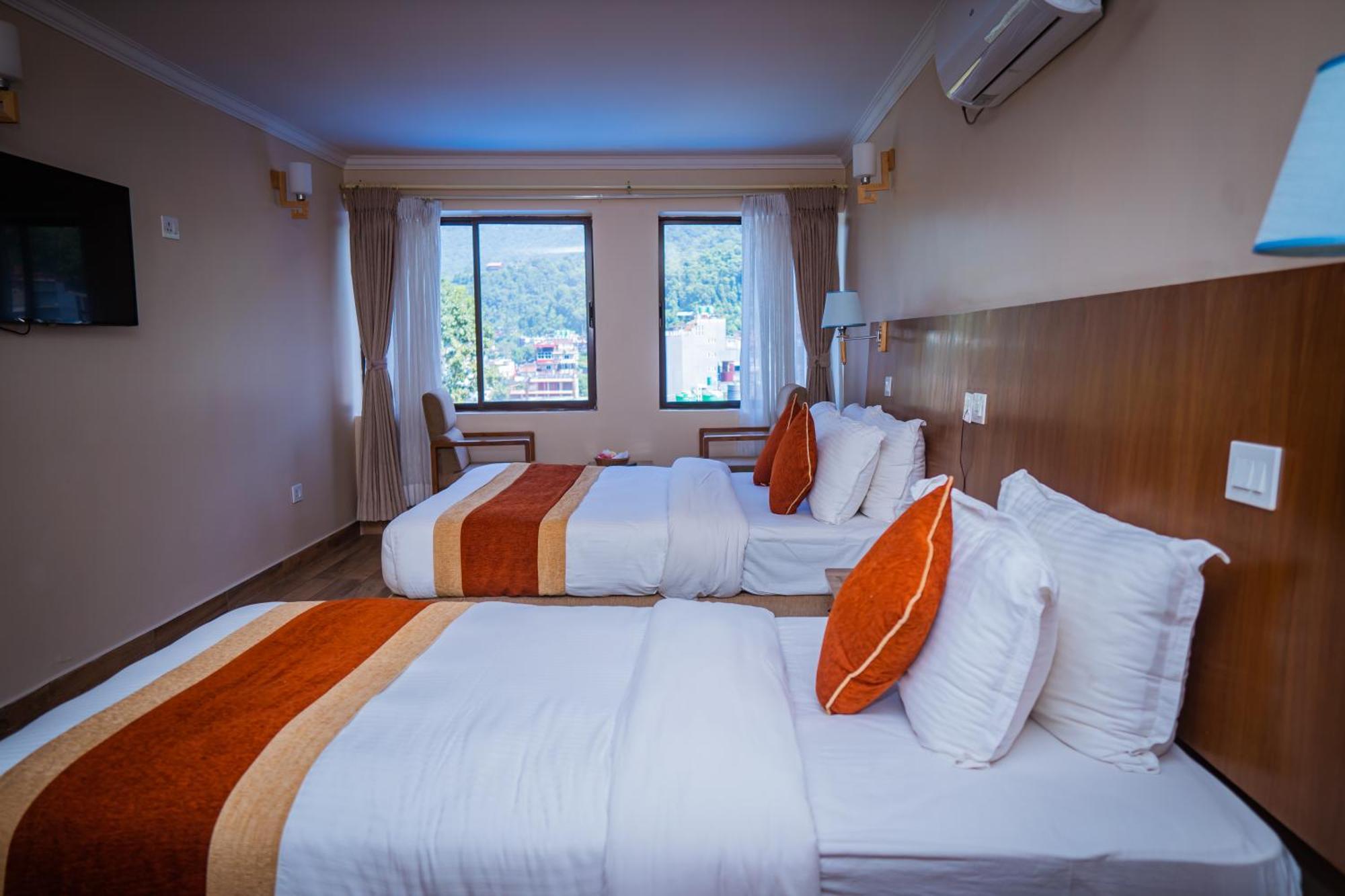 Hotel Fewa Camp Покхара Екстер'єр фото